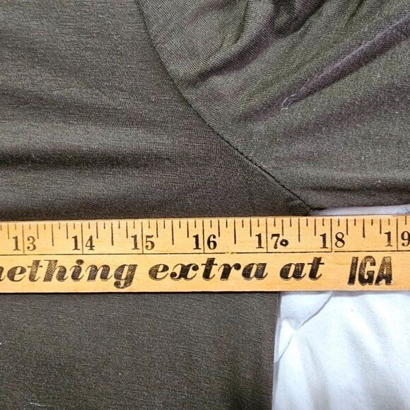 NWT WHITE HOSUE BLACK MARKET OLIVE GREEN BELL 3/4 SLEEVES BLOUSE TOP SIZE XS - Picture 10 of 11